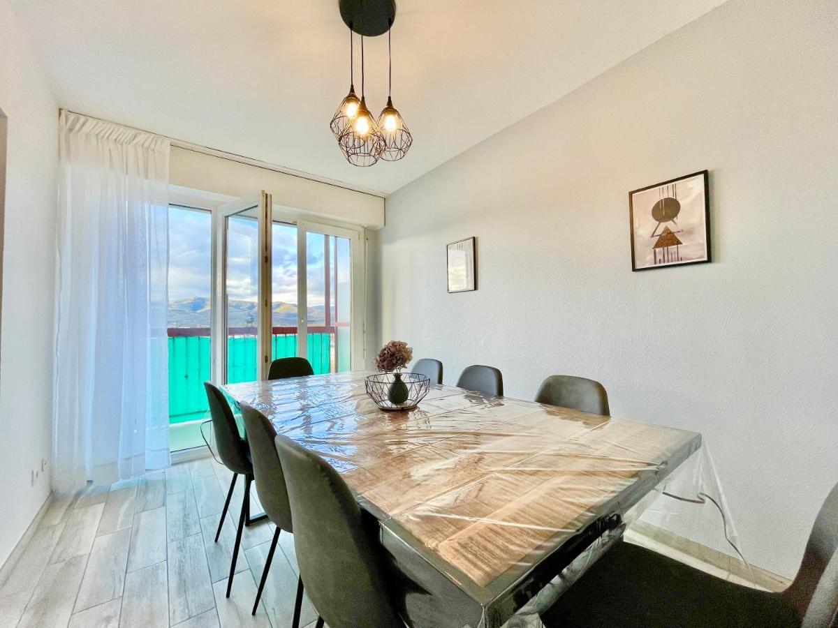 Апартаменты Colmar - La Cigogne - Balcon - Vue Degagee - Netflix - Wifi Fibre - Parking Gratuit - Quartier Populaire Экстерьер фото