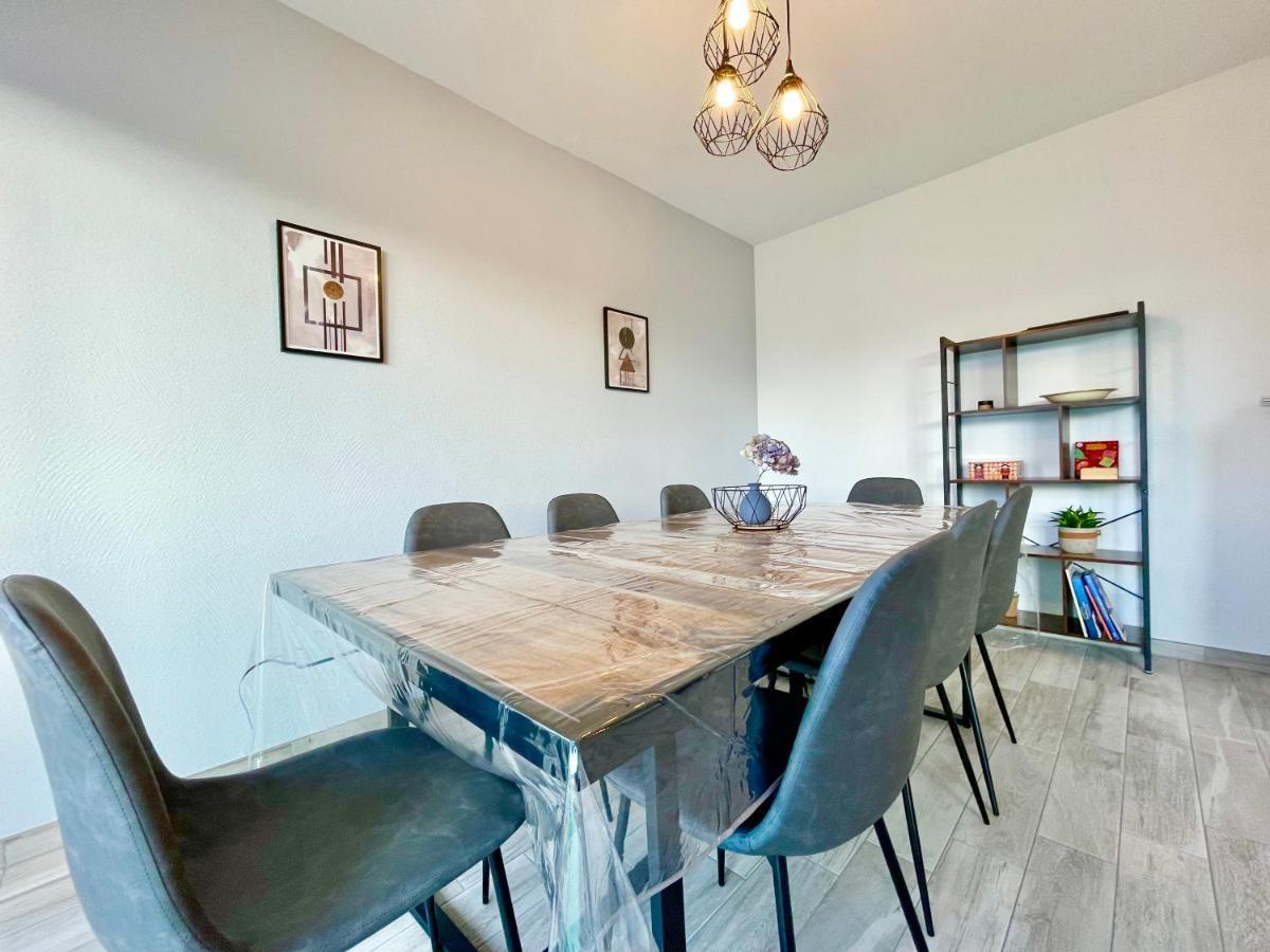 Апартаменты Colmar - La Cigogne - Balcon - Vue Degagee - Netflix - Wifi Fibre - Parking Gratuit - Quartier Populaire Экстерьер фото